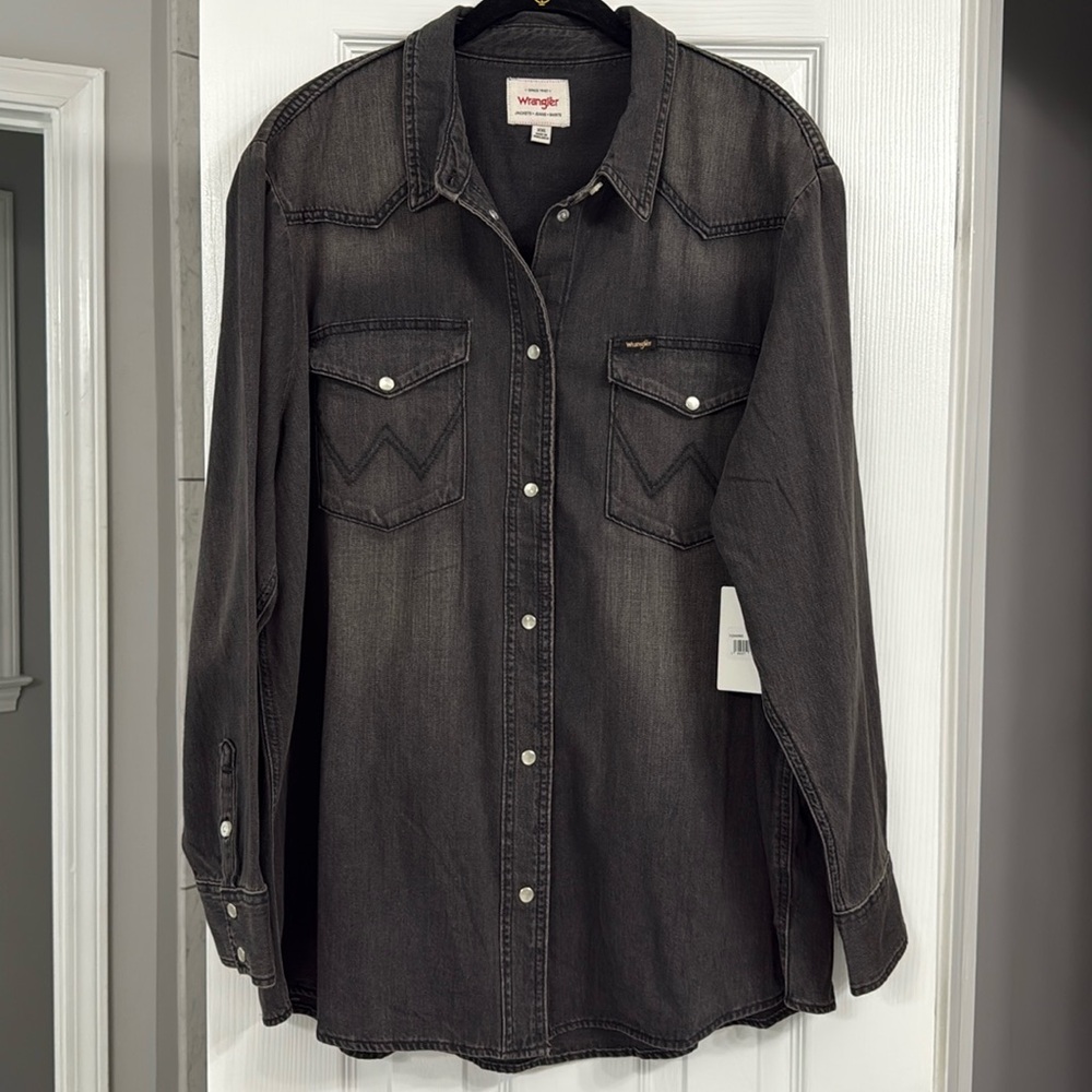 Wrangle Women’s Boyfriend Black Denim Shirt